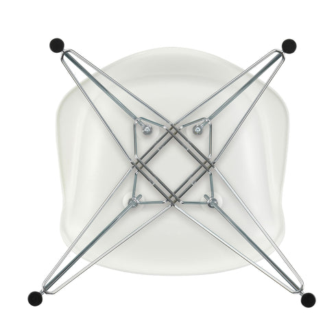 Cadeira de Braços em Plástico Eames DAR / Assento em Tecido / Base Cromada